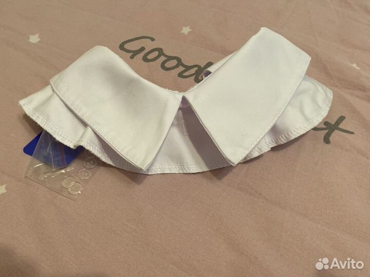 Воротник съемный белый