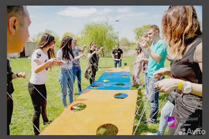 Требуется Водитель Категория В на своем авто /Обед