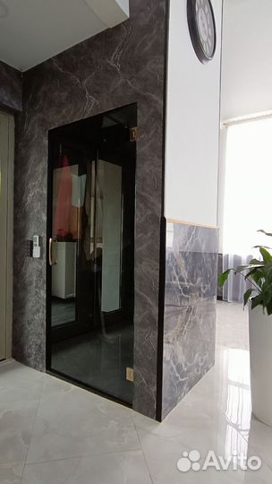 Дверь из каленого стекла