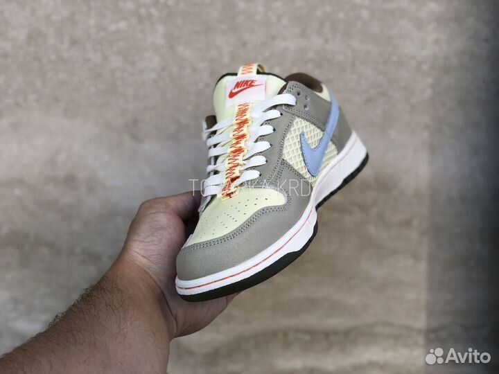 Кроссовки Nike Dunk Low Cartoon