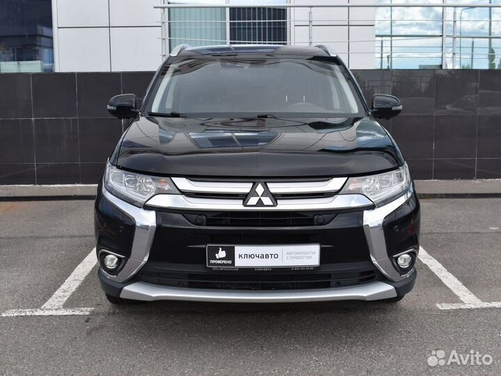 Mitsubishi Outlander 3.0 AT, 2017, 143 382 км