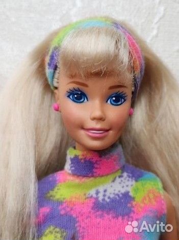 Barbie sharing sisters