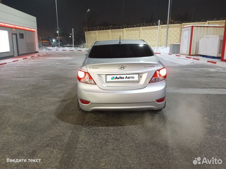 Hyundai Solaris 1.6 AT, 2011, 225 800 км