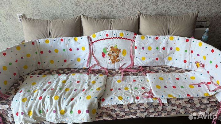 Бортики в детскую кроватку