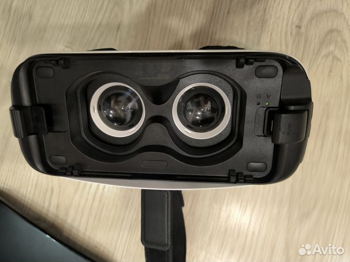 Очки виртуальной реальности samsung gear vr