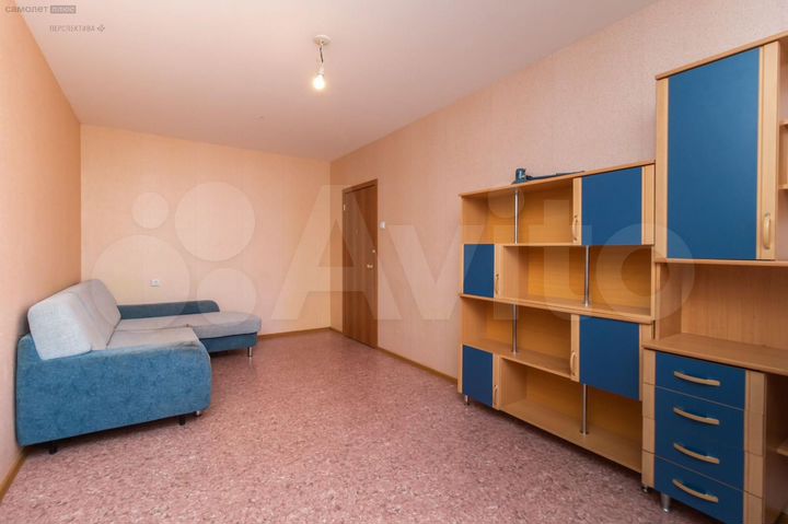 3-к. квартира, 73,4 м², 1/10 эт.