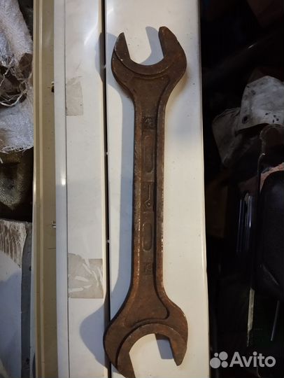 Ключ рожковый 46 50