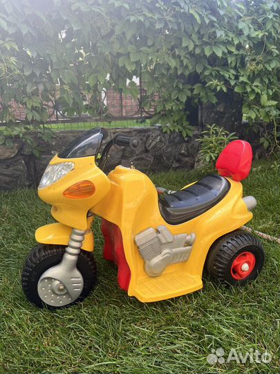 Детский электромобиль и мотоциклы бу