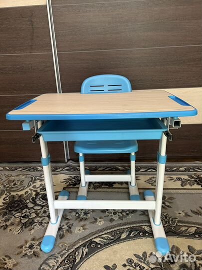 Школьная парта Piccolino