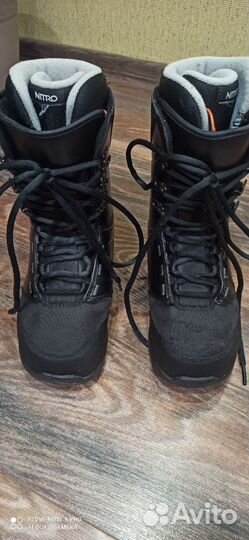 Ботинки сноубордические + крепления. В комплекте