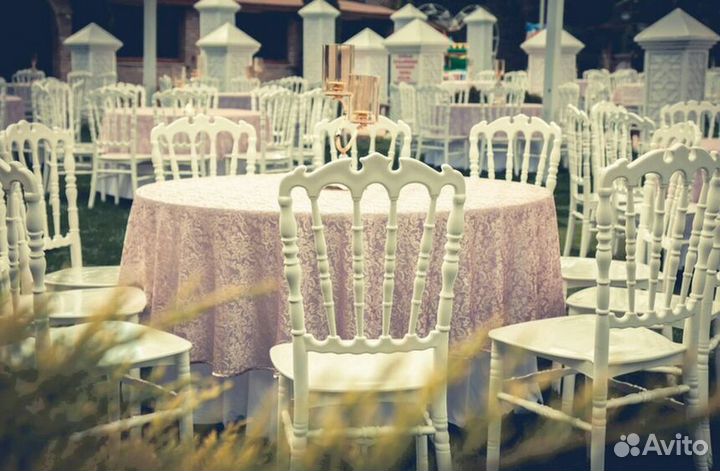 Банкетные стулья