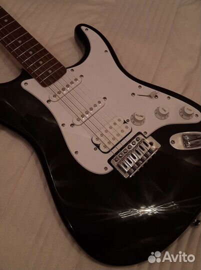 Электрогитара fender squier bullet stratocaster