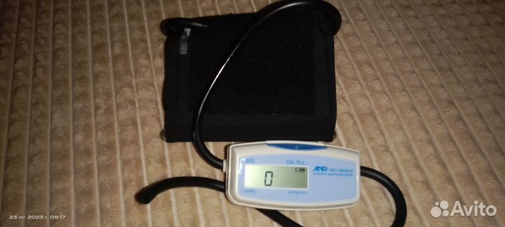 Тонометр and