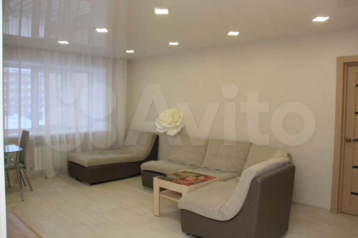 2-к. квартира, 46 м², 2/5 эт.