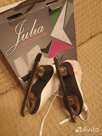 Коньки фигурные