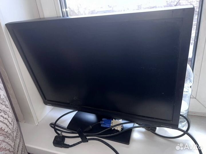 Монитор benq