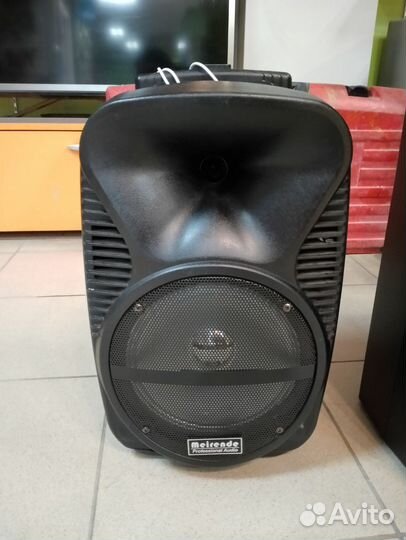 Музыкальная колонка с блютузом