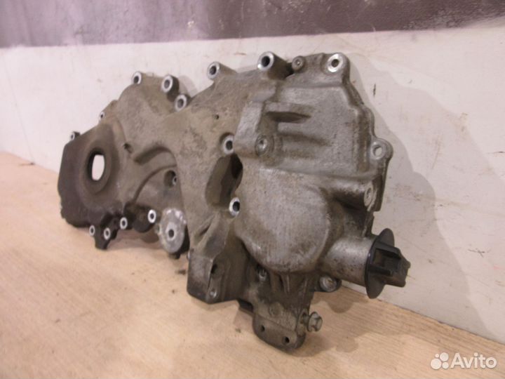 Крышка двигателя передняя Nissan Qashqai (J10)