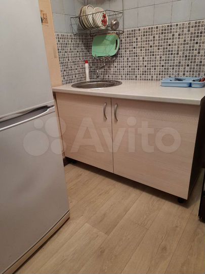 2-к. квартира, 42 м², 3/5 эт.