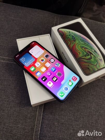 iPhone Xs Max, 64 ГБ