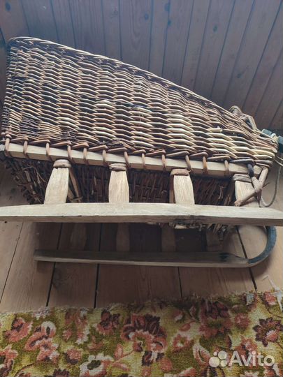 Сани плетёные