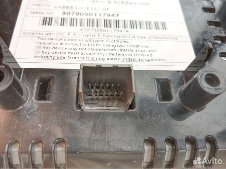 Дисплей volvo в подголовник