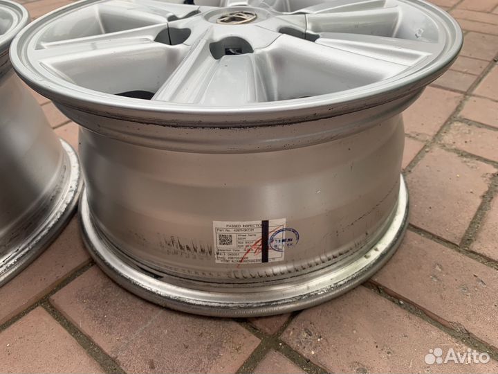 Диски R15, 6*139,7 оригинал Toyota Hilux