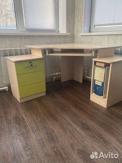 Компьютерный стол бу