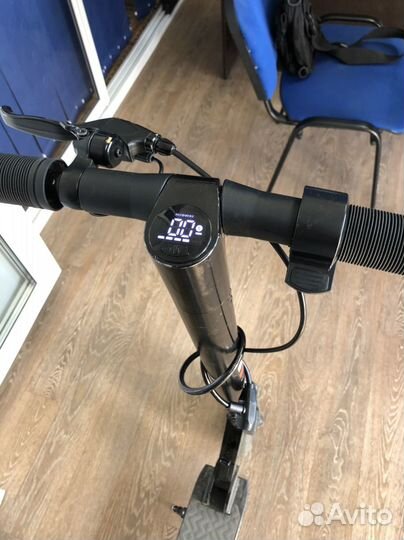 Самокат взрослый электрический бу