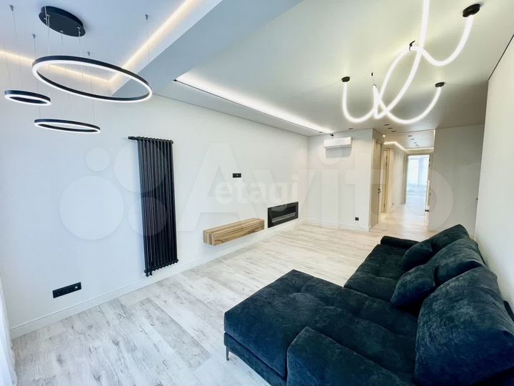 3-к. квартира, 110 м², 4/25 эт.