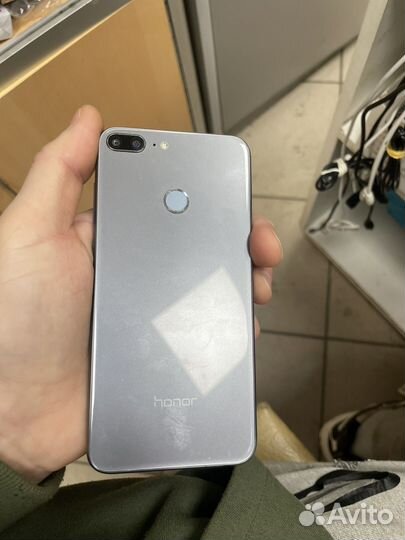 HONOR 9 Lite, 3/32 ГБ