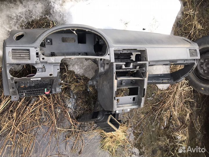 Приора, торпедо (панель)