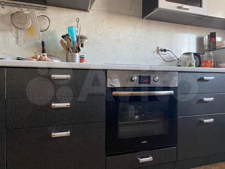 3-к. квартира, 103 м², 13/16 эт.