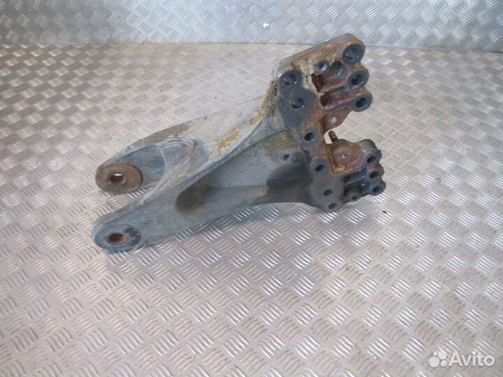 Кронштейн полурессоры Scania 1799578