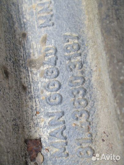 Кронштейн пневморессоры левый MAN 81436300187