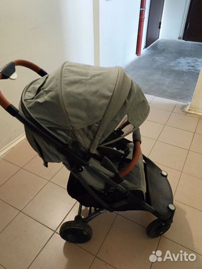 Прогулочная коляска yoya plus