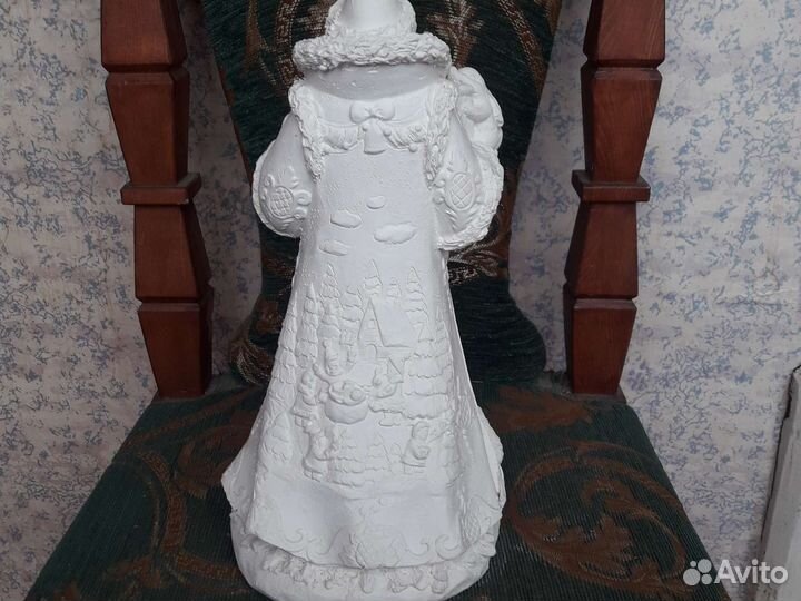 Фигурки Дед Мороз и снегурочка