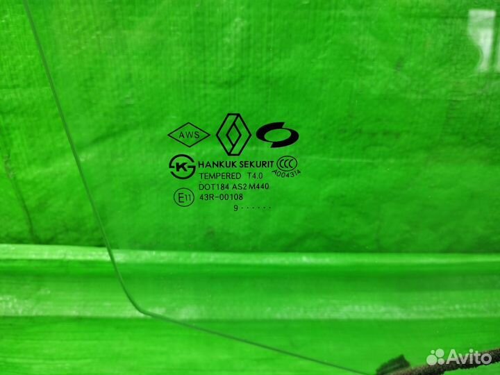 Стекло двери прав. перед. Renault Koleos