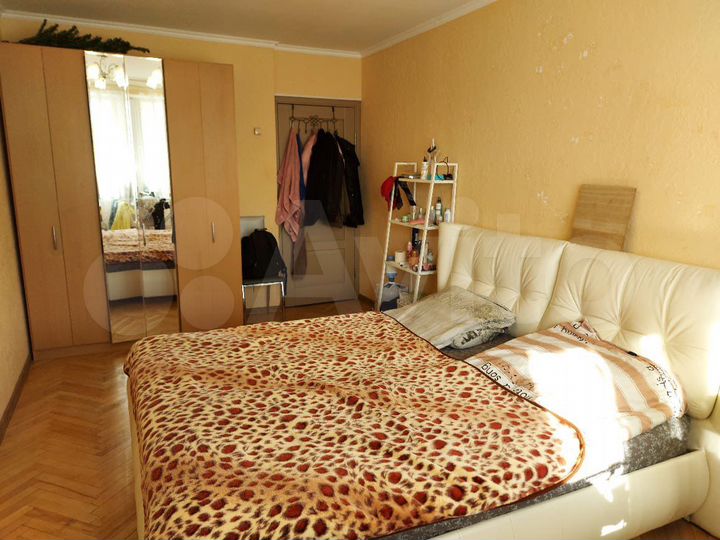 Комната 17 м² в 3-к., 5/12 эт.