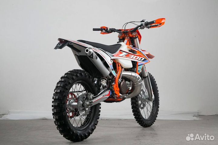 Hengjian 300 2T (GR 8)