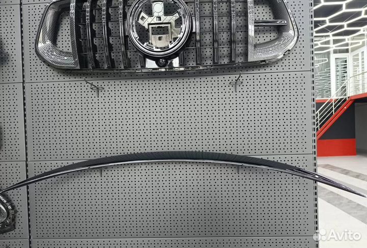 Спойлер багажника Mercedes-Benz W205 AMG