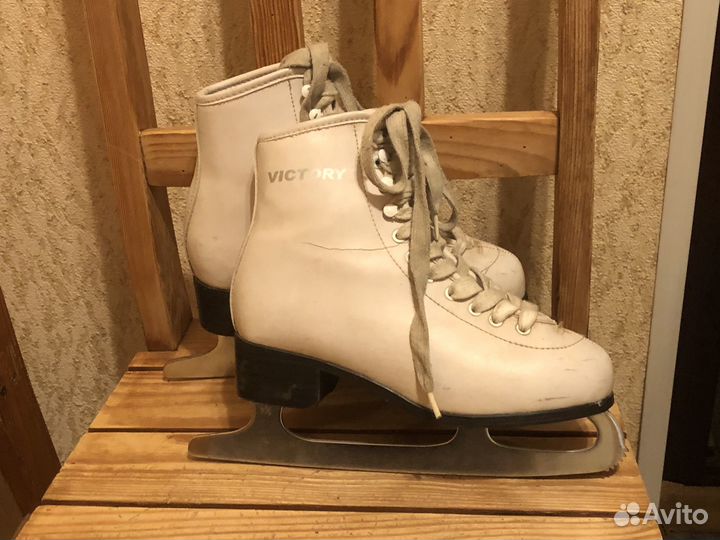 Коньки Arctic Victory