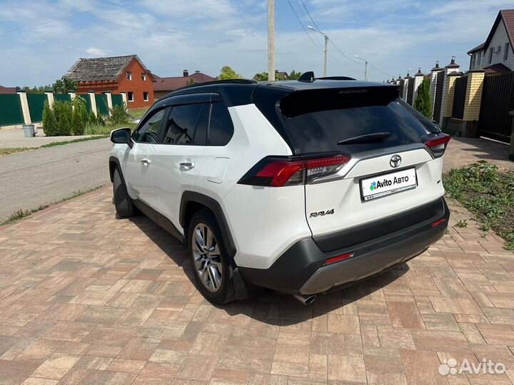 Toyota RAV4 2.5 AT, 2019, 162 000 км