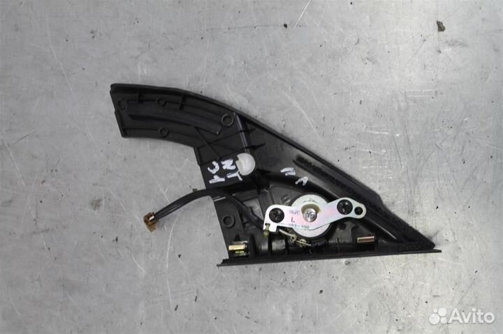 Накладка зеркала левого Nissan Teana J31 2006-2008