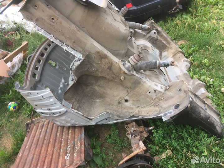 Kia rio 3 задняя часть + крышка багажника