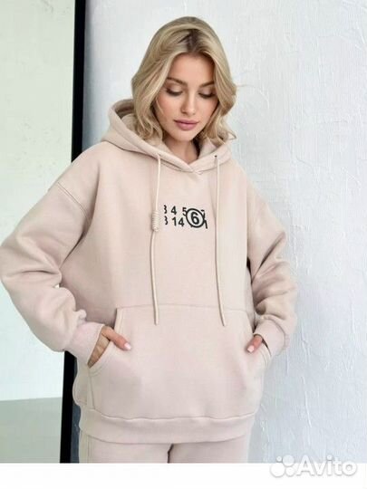 Новый тёплый спортивный костюм тройка