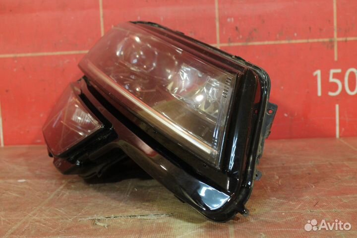 Фара правая Skoda Karoq