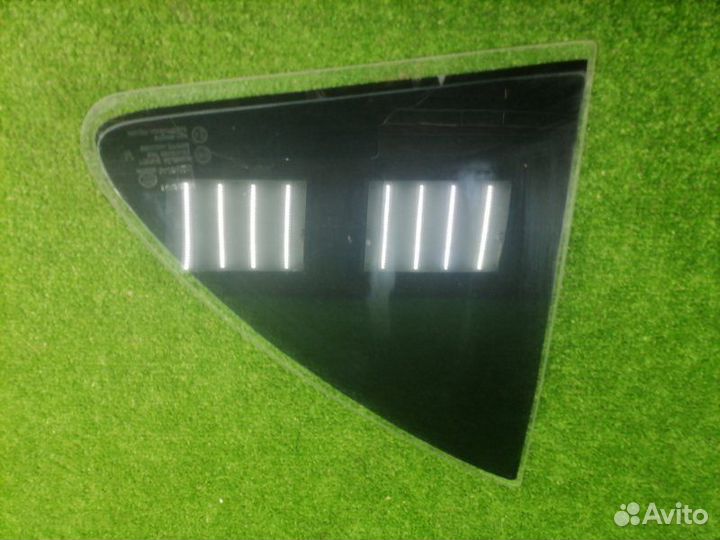 Стекло двери (форточка) заднее левое Nissan Almera