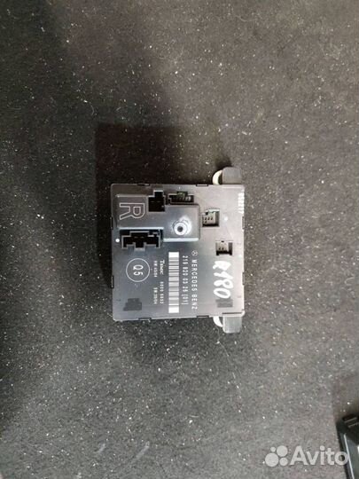 Модуль управления двери Mercedes-Benz CLS-Класс