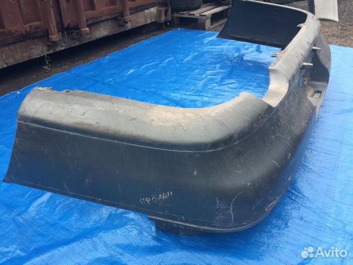 Бампер задний в сборе toyota camry SV30